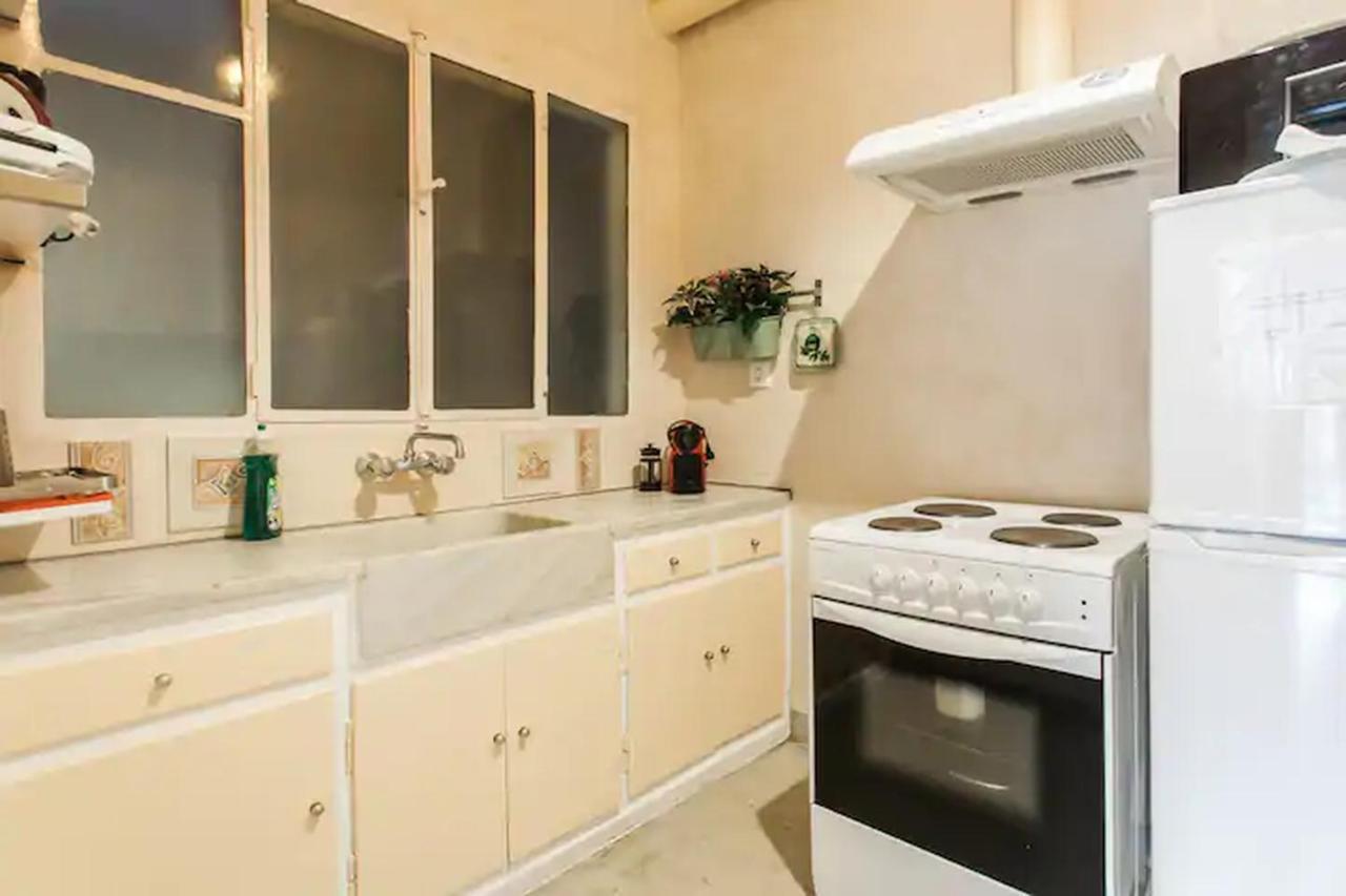 אתונה Openair Hot Tub/Big Balcony/Great Boutique Apt מראה חיצוני תמונה