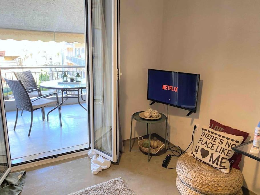 אתונה Openair Hot Tub/Big Balcony/Great Boutique Apt מראה חיצוני תמונה